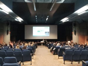 l'aula del Nosadella in cui si tengono le plenarie